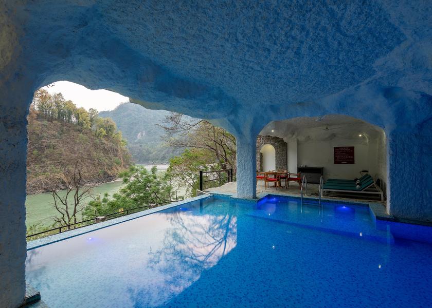 Uttarakhand Rishikesh Pool