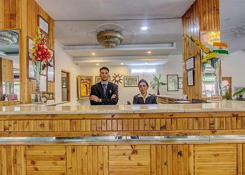 Himachal Pradesh Manali Reception