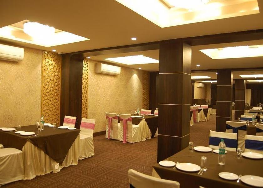 Uttar Pradesh Sultanpur Food & Dining