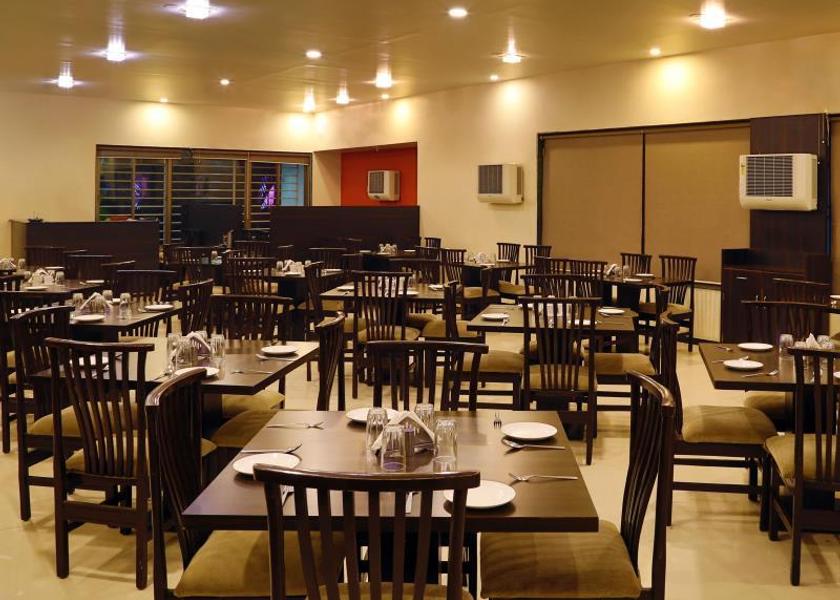 Maharashtra Aurangabad Food & Dining