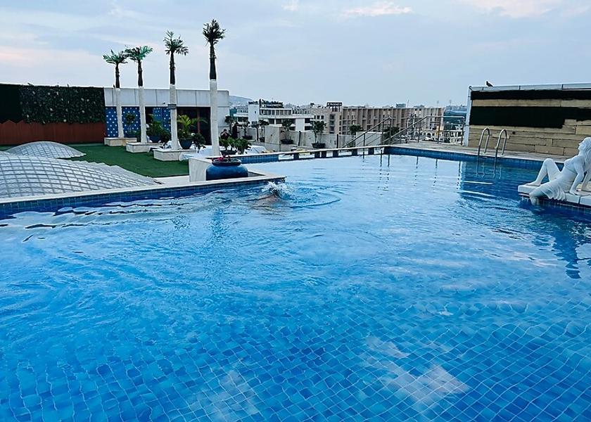 Rajasthan Jaipur Pool