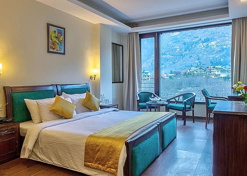 Himachal Pradesh Manali Premium Room ( Mountain view)