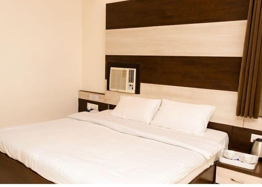 Rajasthan Bhakhera Room