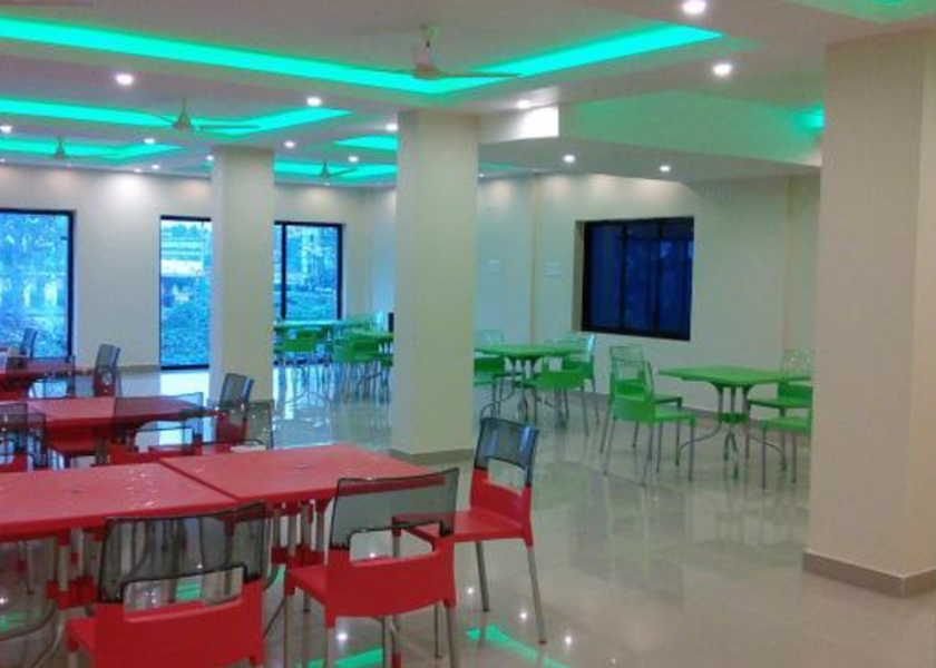 West Bengal Tarapith Food & Dining