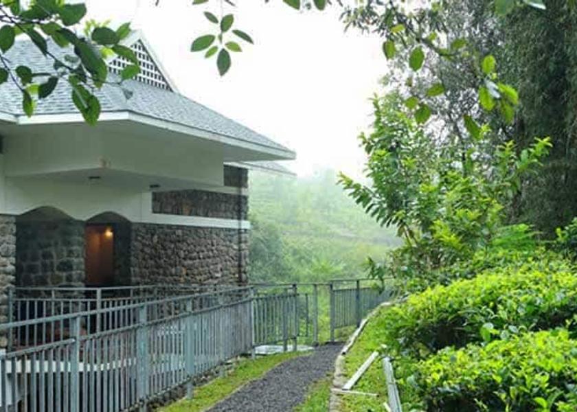 Kerala Kuttikkanam Hotel Exterior