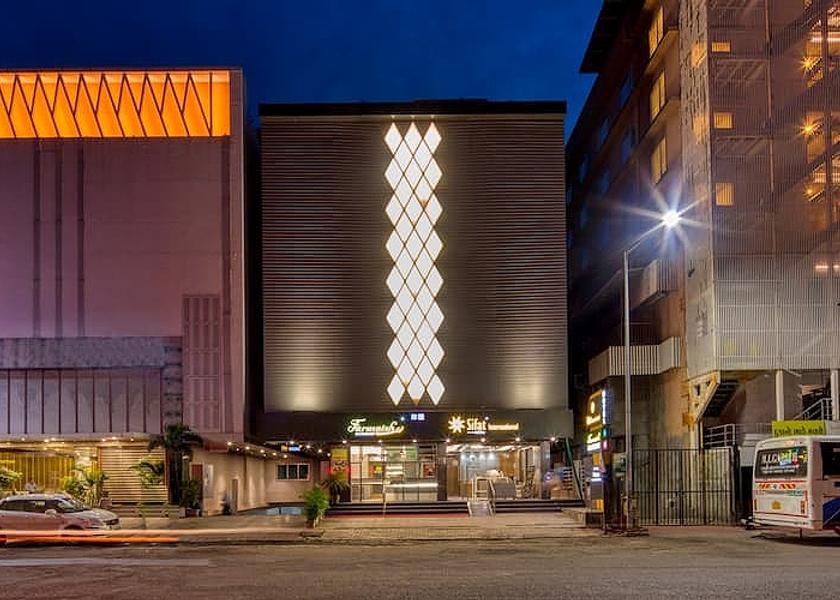 Gujarat Surat Hotel Exterior