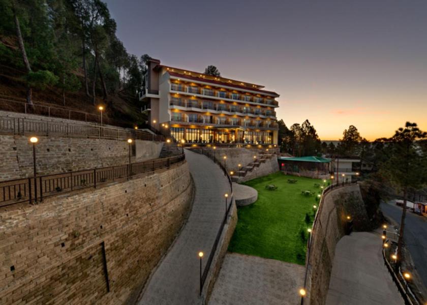 Uttarakhand Binsar Hotel Exterior