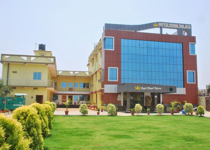 Odisha Bargarh Hotel Exterior