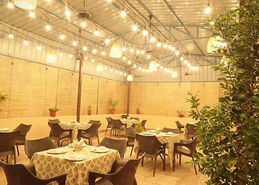 Uttarakhand Ramnagar Food & Dining