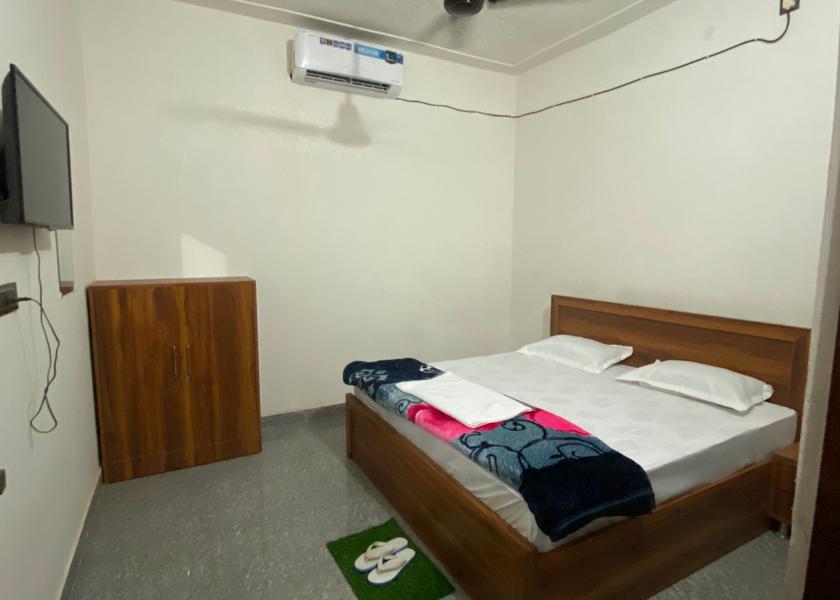 Haryana Rewari Room