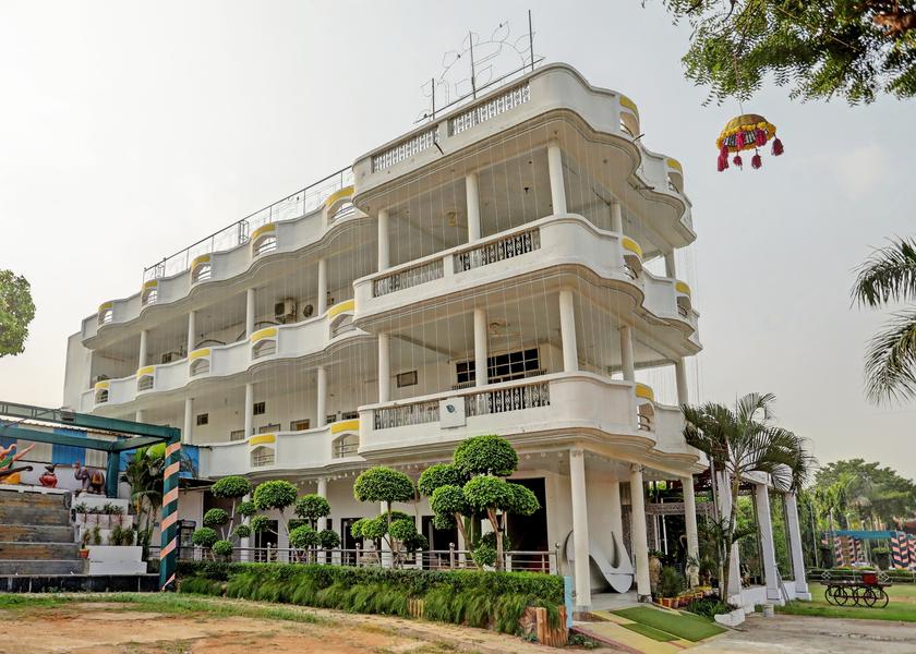 Madhya Pradesh Datia Facade