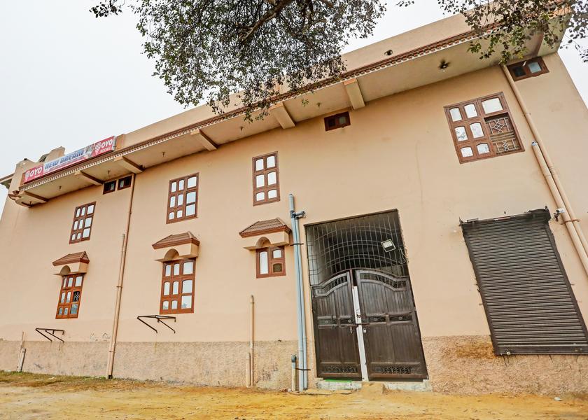 Haryana Mahendragarh Facade