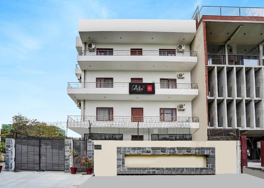 Uttar Pradesh Noida Facade