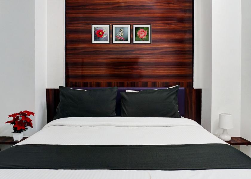 Maharashtra Pune Room