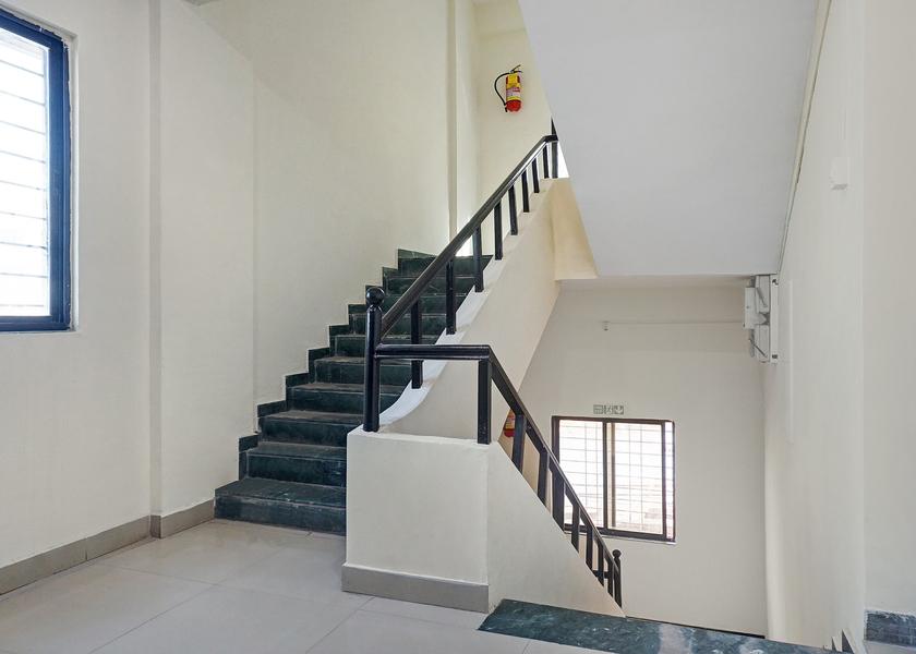 Maharashtra Pune Lobby
