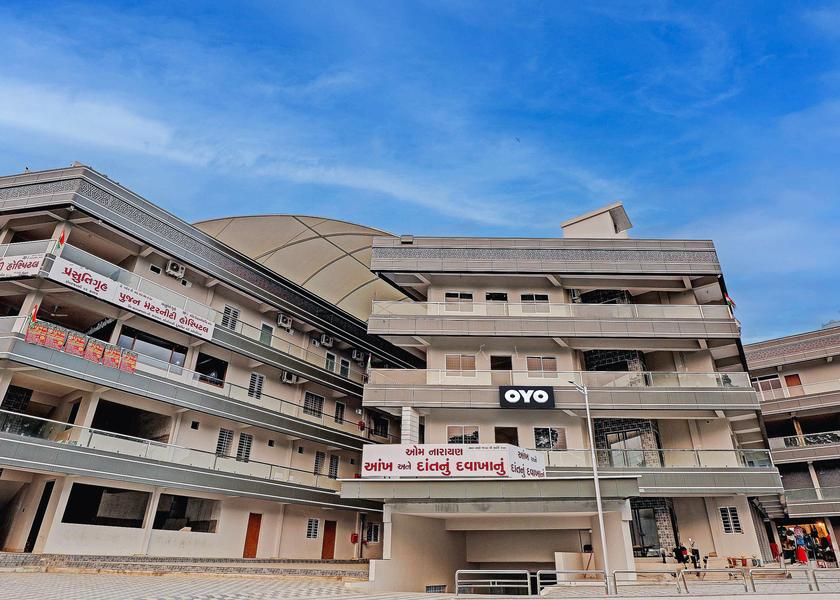 Gujarat Halol Facade