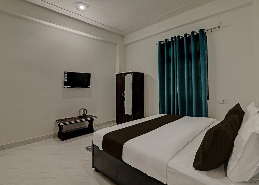 Uttar Pradesh Varanasi Room