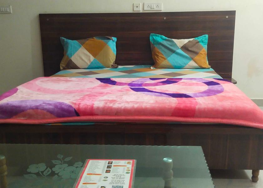 Uttar Pradesh Vrindavan Room