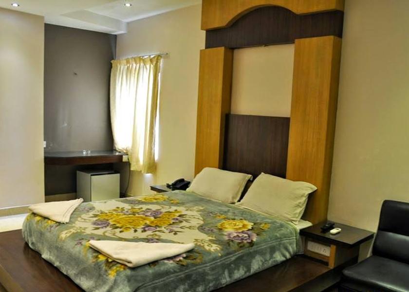 Tamil Nadu Chidambaram Superior Room