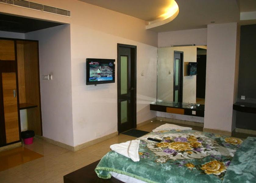 Tamil Nadu Chidambaram Superior Room