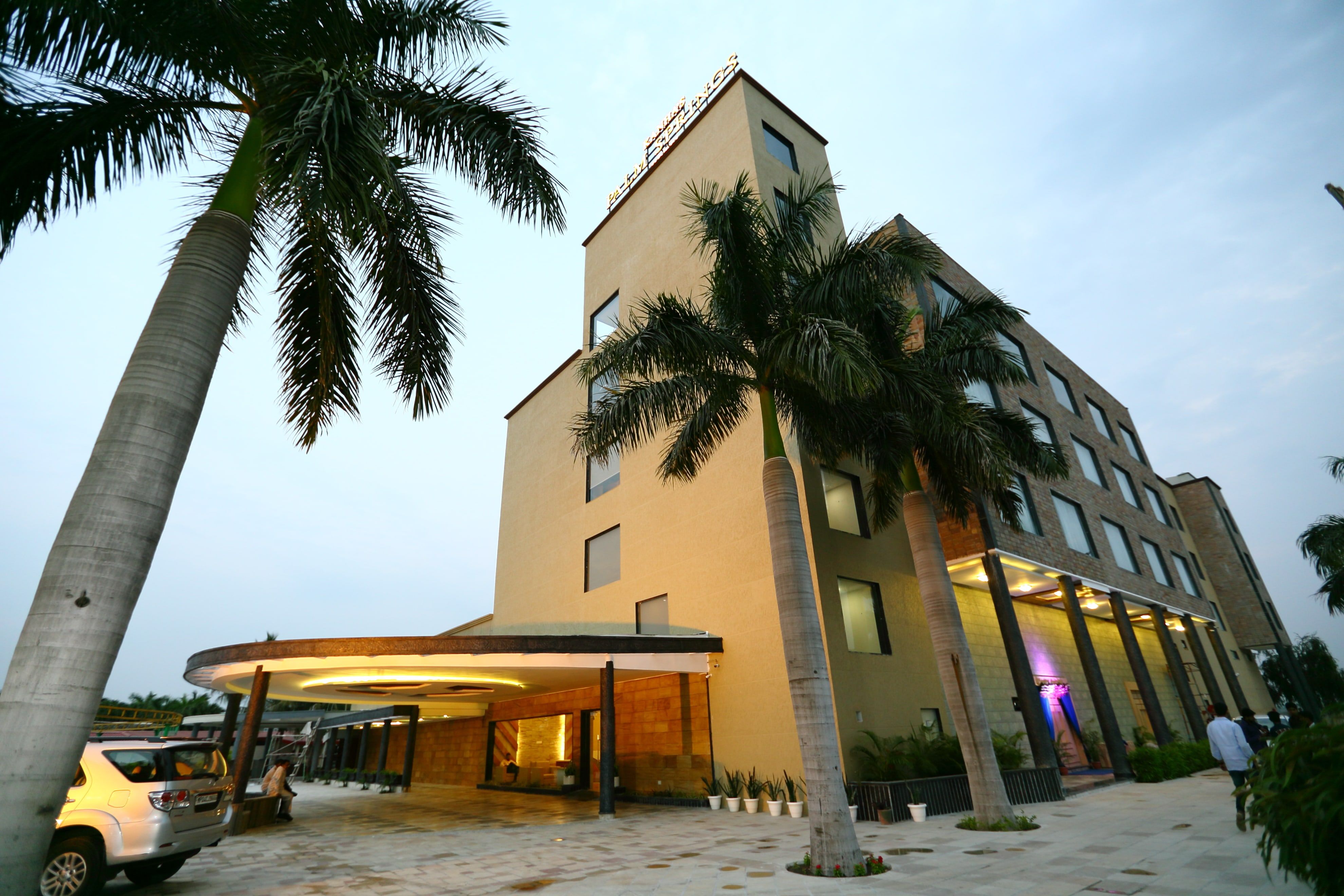 Madhya Pradesh Bhopal Hotel Exterior