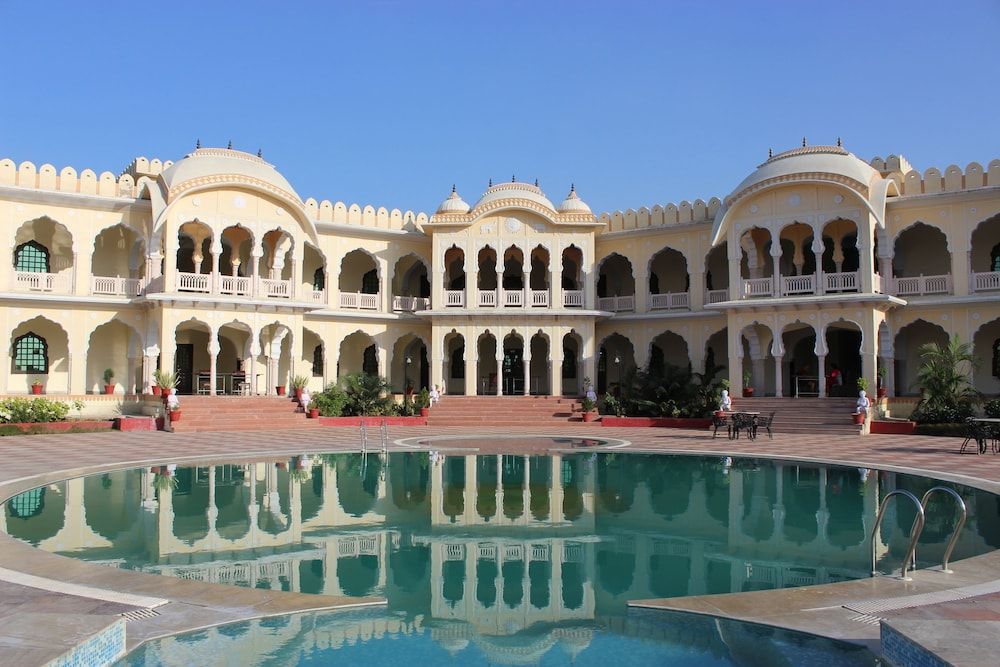 Madhya Pradesh Orchha Exterior Detail