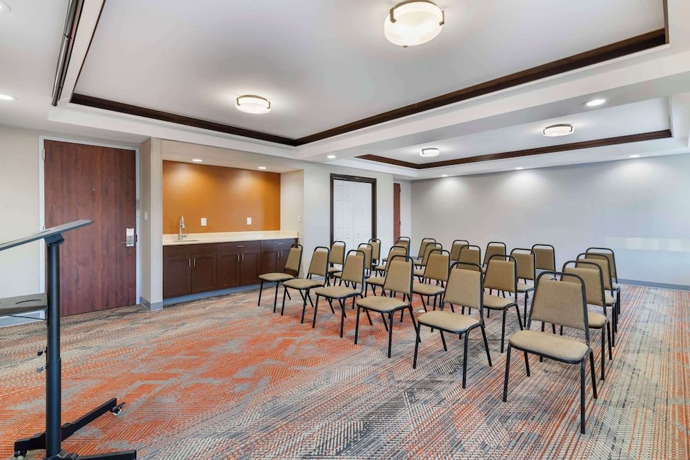 New Hampshire Manchester Meeting Room