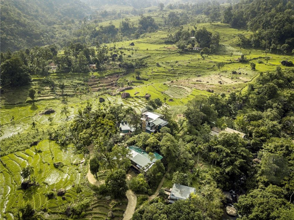  Belihuloya Aerial View