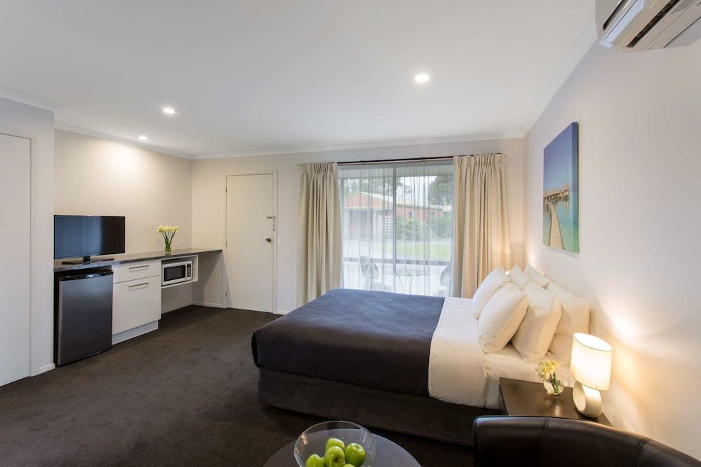 Victoria Warrnambool Room