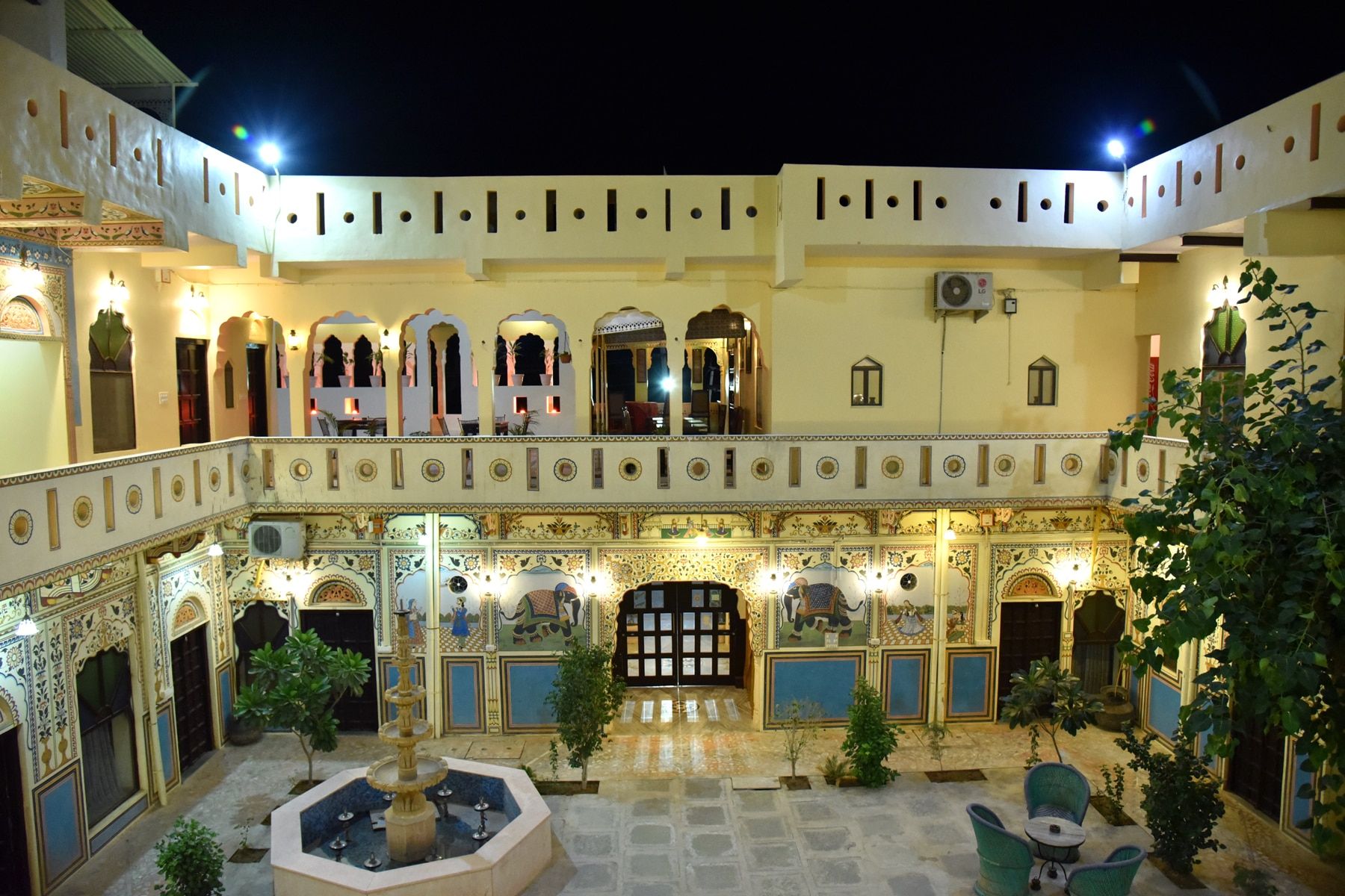 Rajasthan Mandawa Hotel Exterior