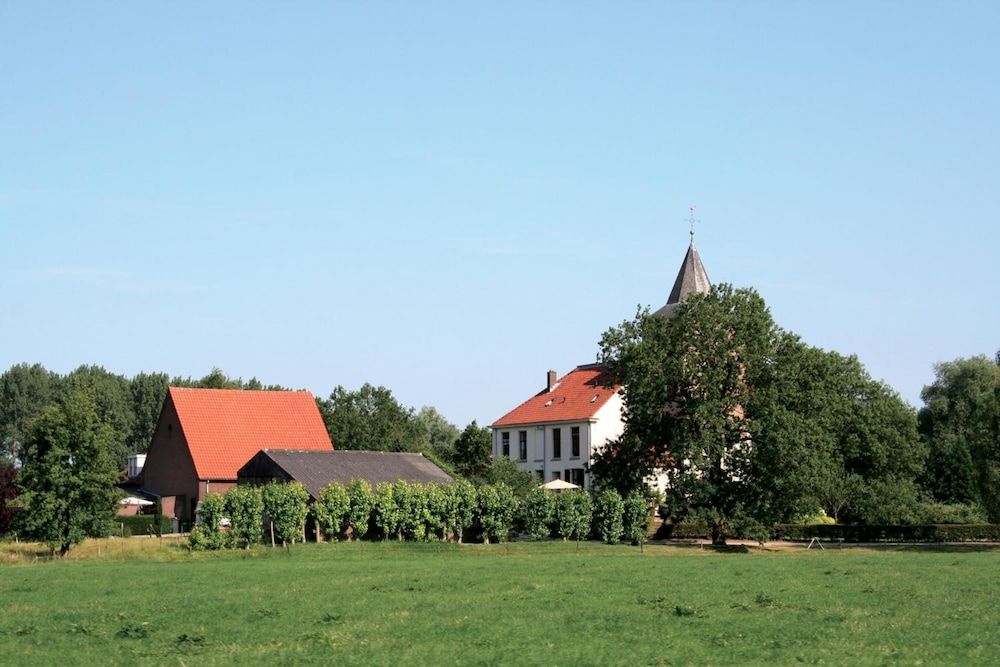 Gelderland Ooij Exterior Detail