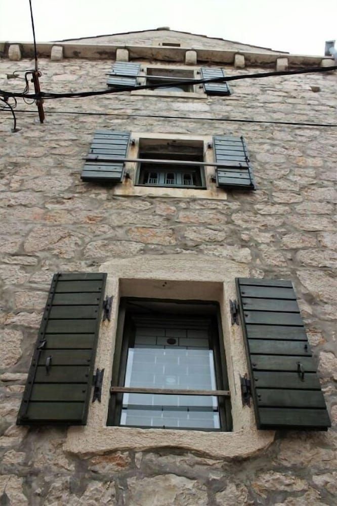 Sibenik-Knin Tisno Facade