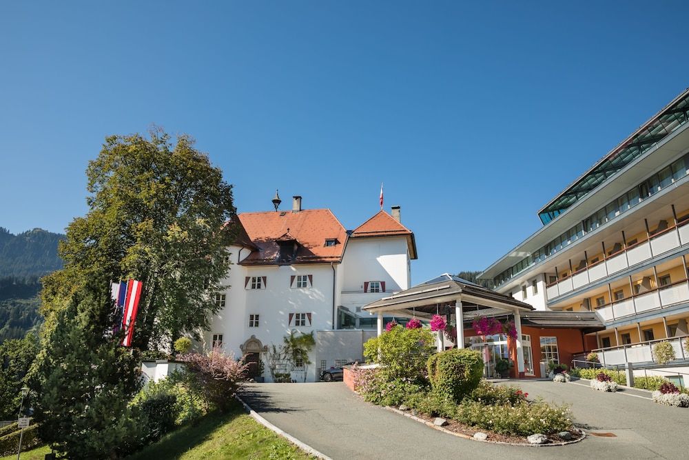 Tirol Kitzbuhel Exterior Detail