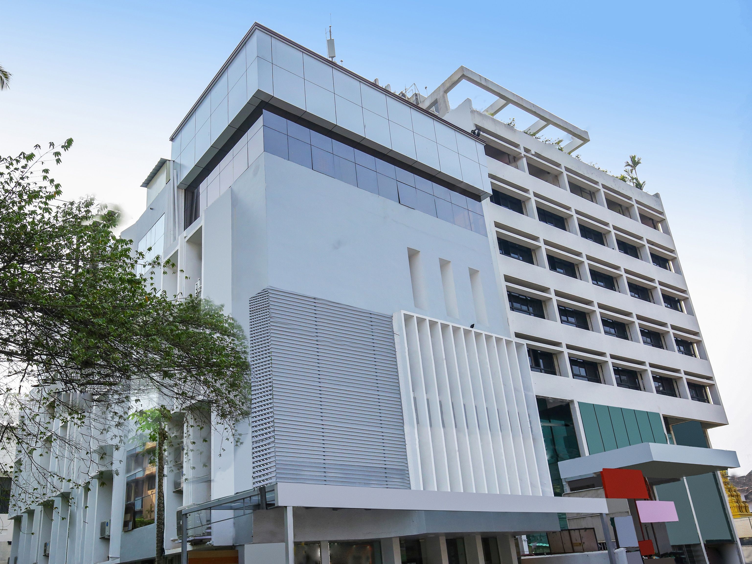 Kerala Thiruvananthapuram Hotel Exterior