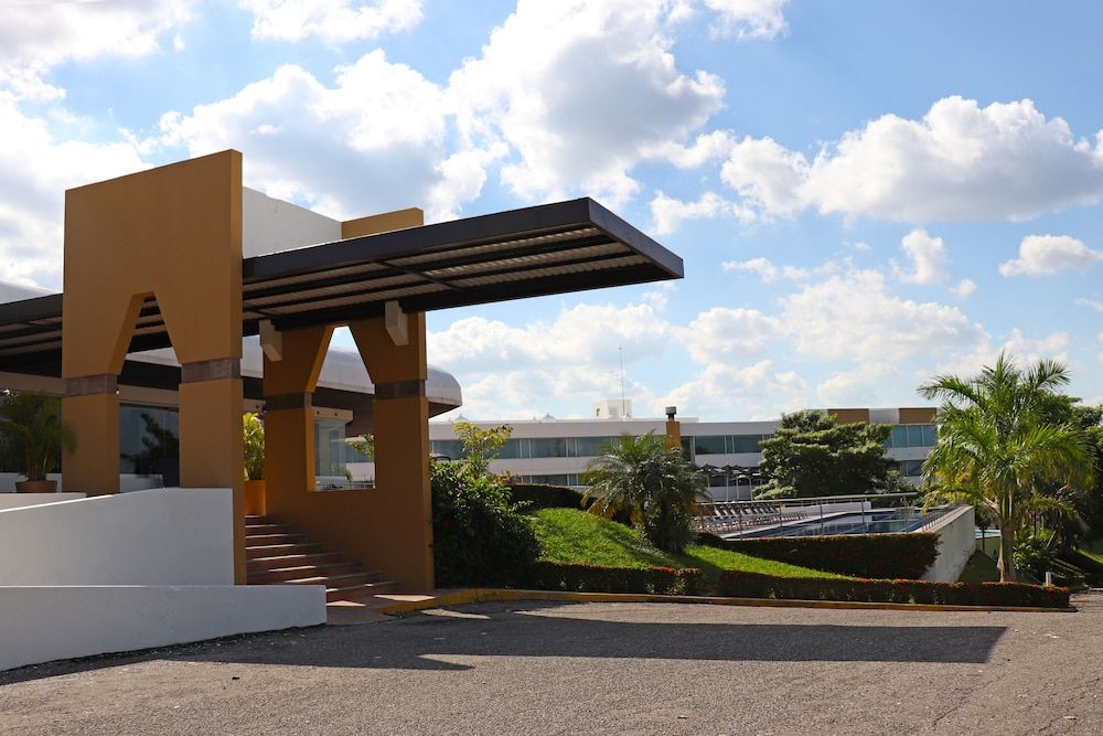 Tabasco Villahermosa Entrance