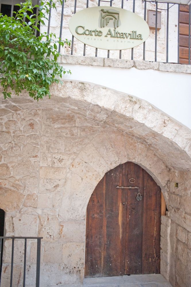 Puglia Conversano Exterior Detail