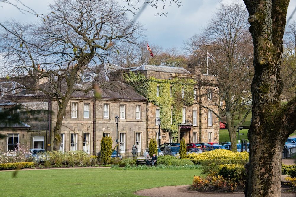 England Buxton Exterior Detail