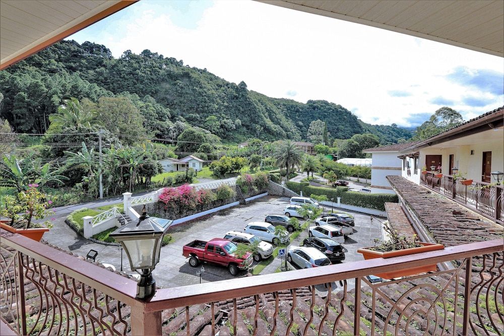 Chiriqui Boquete Facade