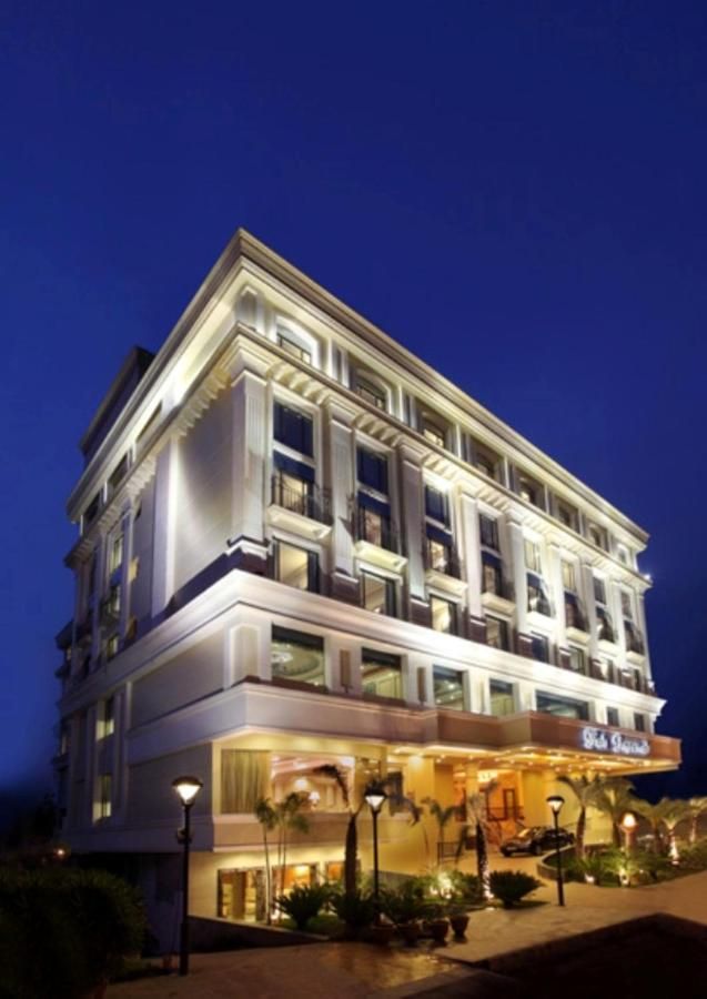 Maharashtra Nagpur Hotel Exterior