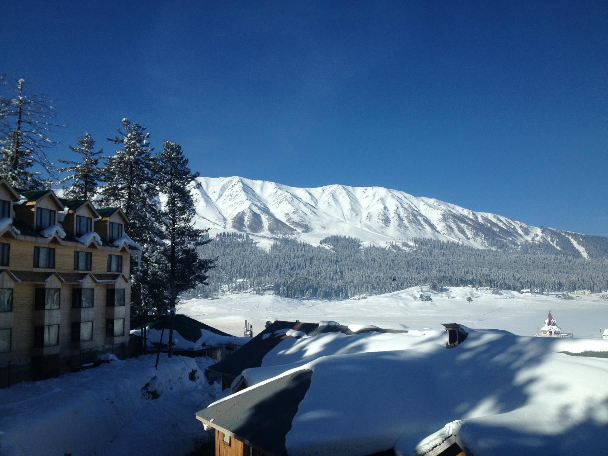 Jammu and Kashmir Gulmarg Hotel View