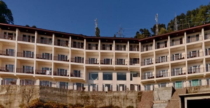 Jammu and Kashmir Patnitop Hotel Exterior