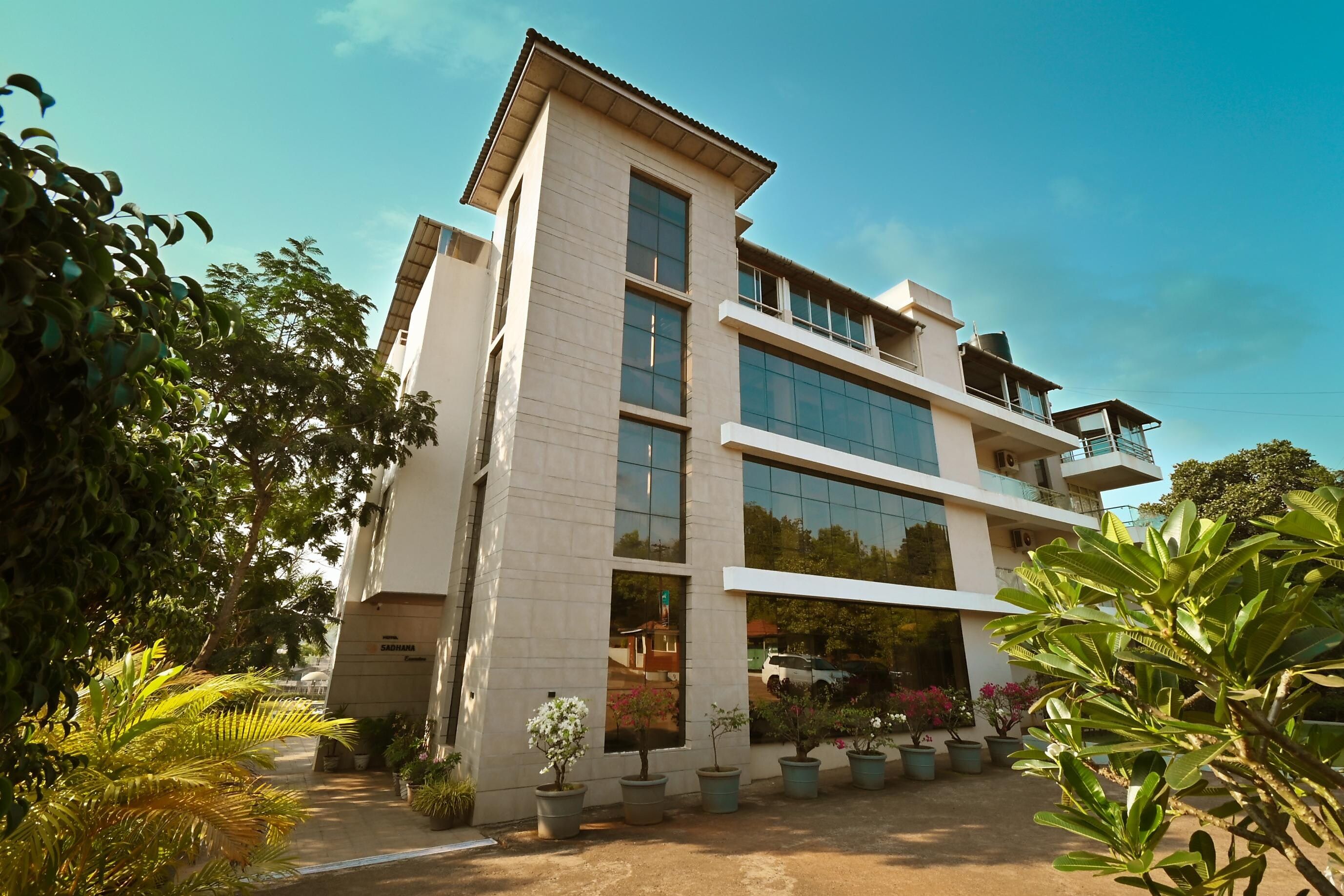 Maharashtra Dapoli Hotel Exterior