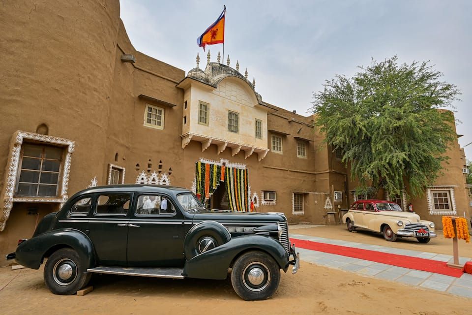 Rajasthan Mandawa exterior