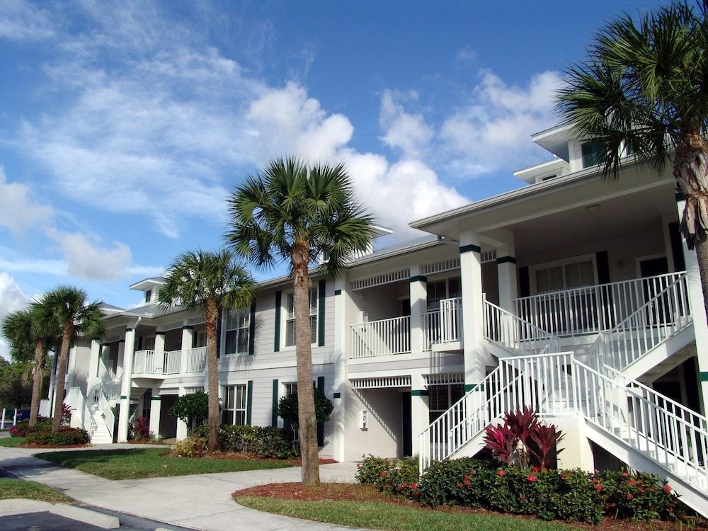 Florida Naples Facade