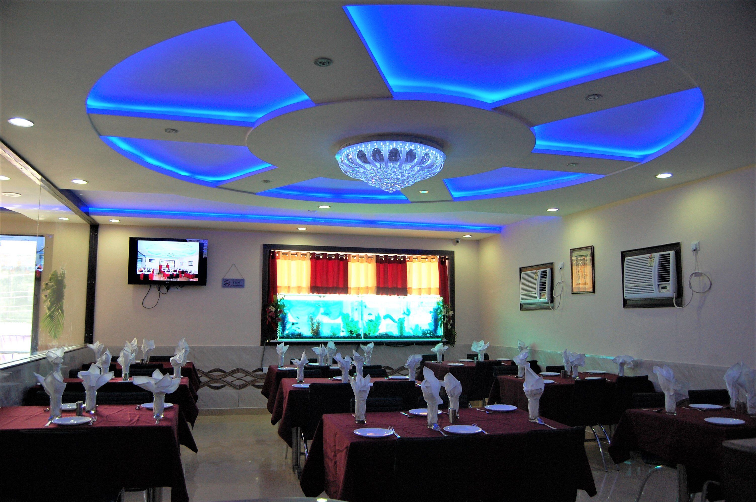 Uttar Pradesh Gorakhpur Food & Dining