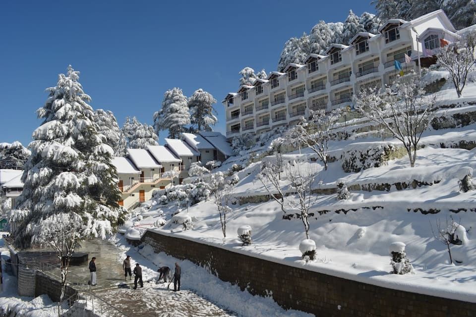 Jammu and Kashmir Patnitop Exterior Detail