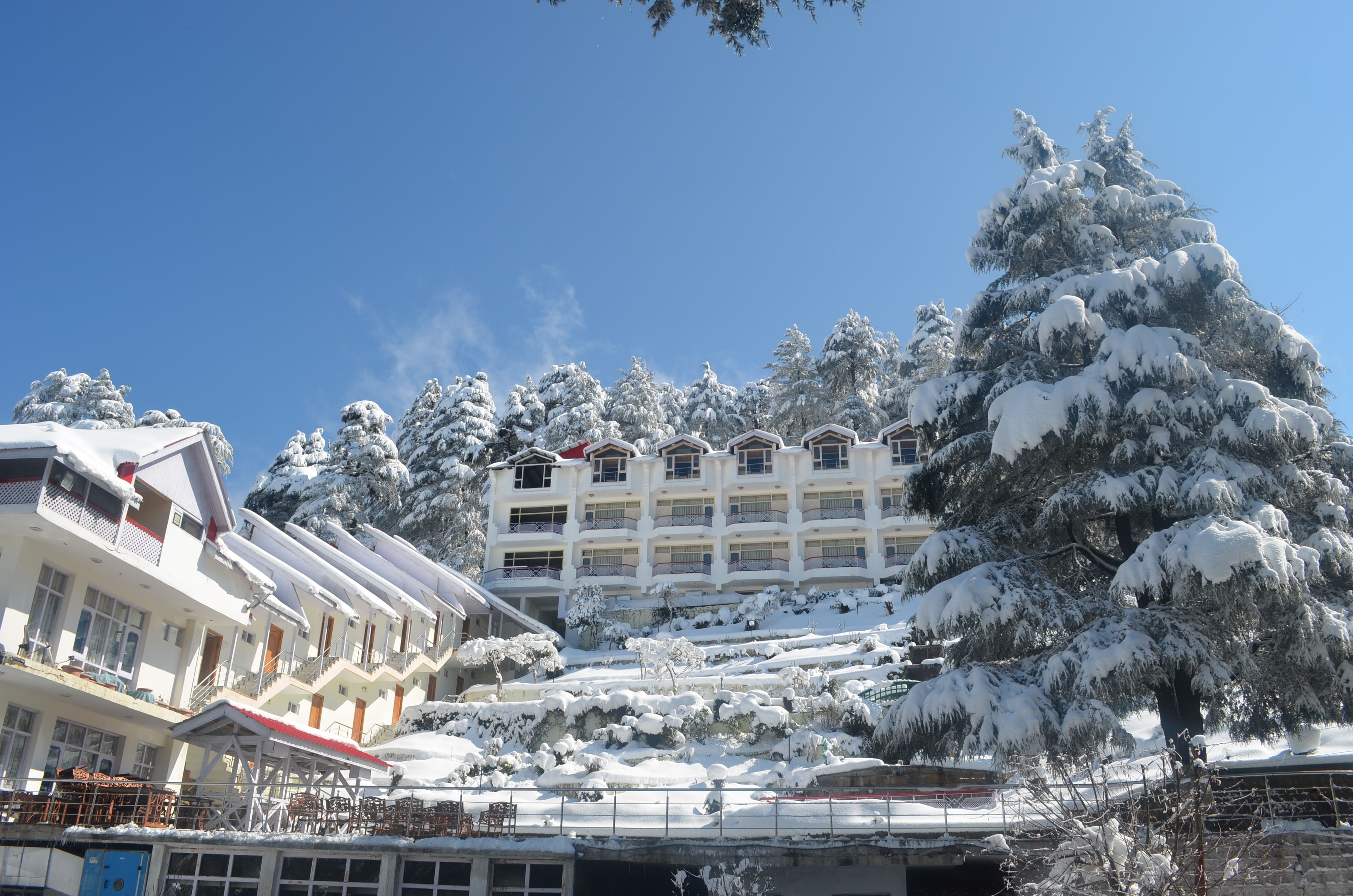 Jammu and Kashmir Patnitop Hotel Exterior