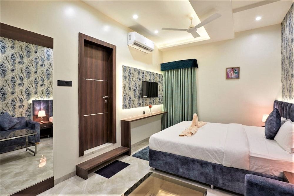 Maharashtra Ahmednagar Room