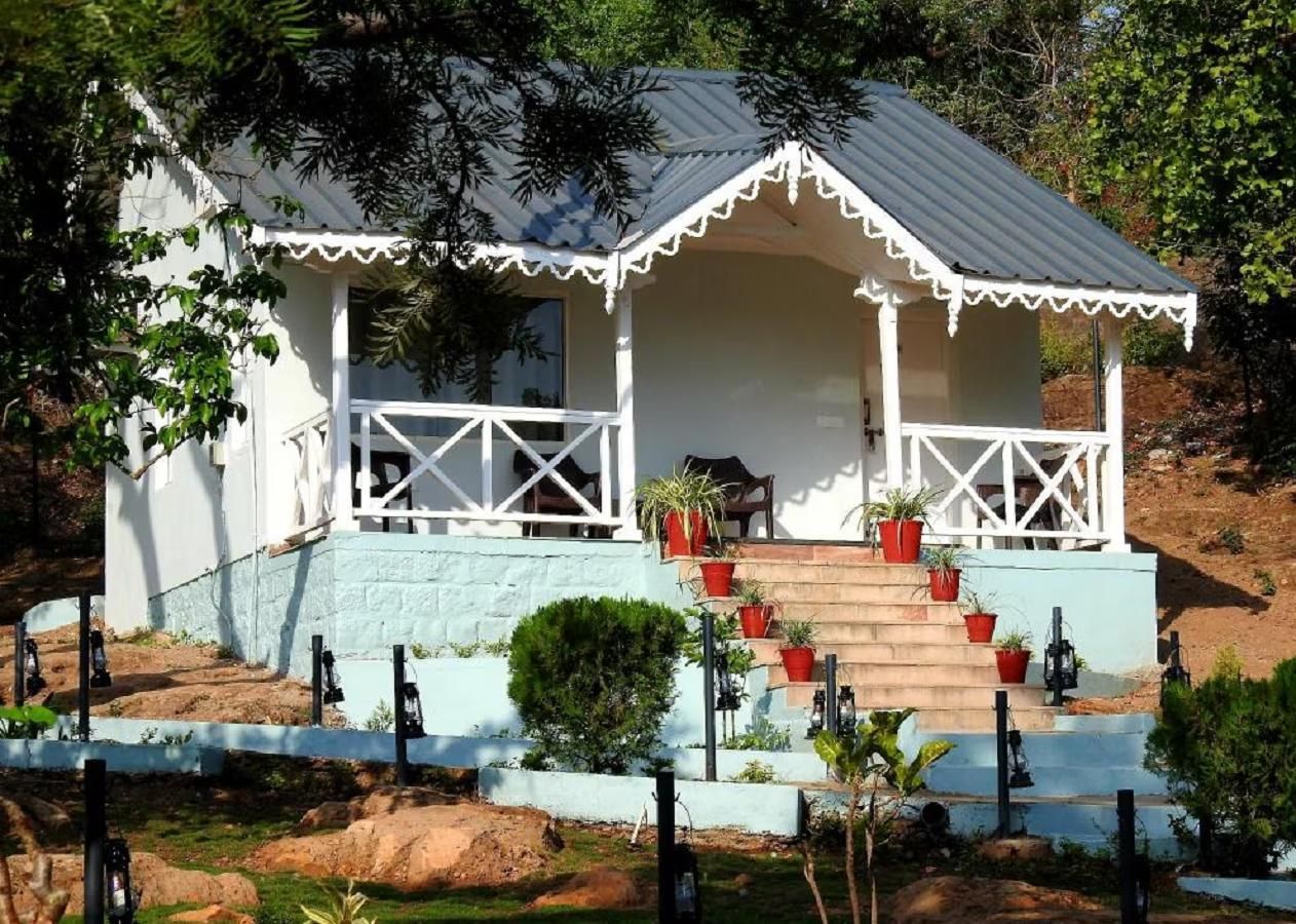 Madhya Pradesh Pachmarhi Hotel Exterior