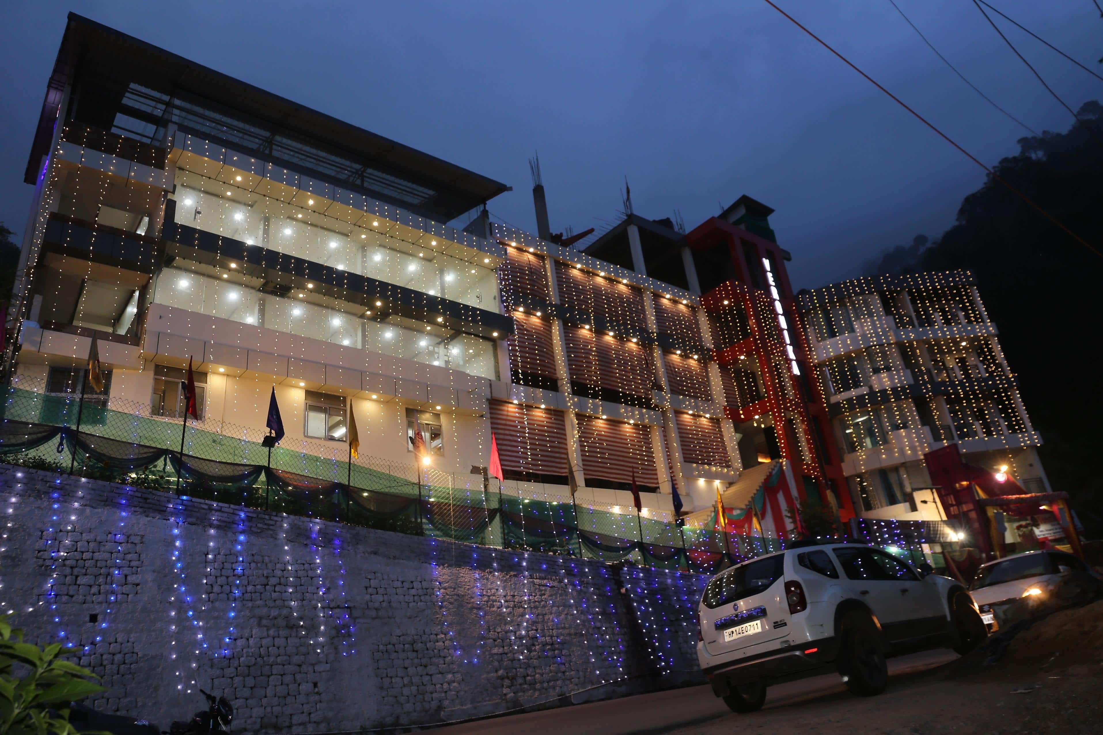 Himachal Pradesh Solan Hotel Exterior